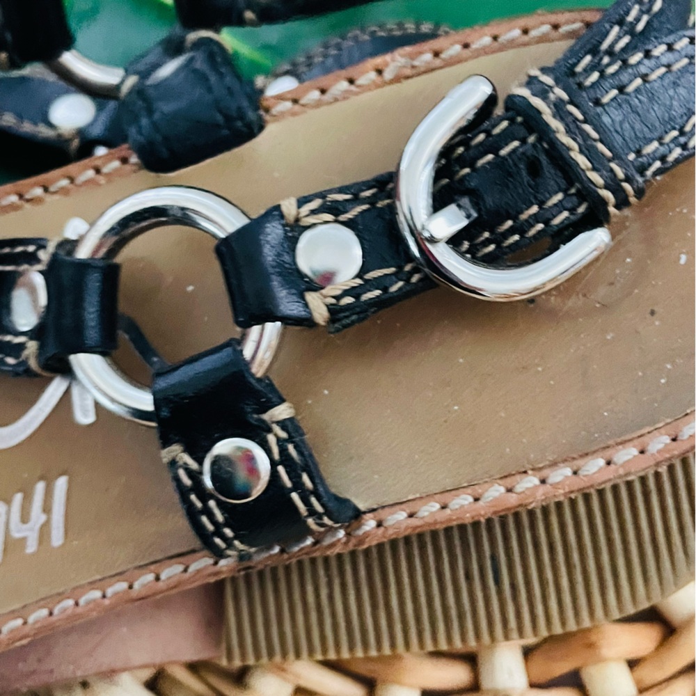 Coach Raiven Hardware Turnlock Flat Sandals Black Leather adjustable strap SZ 8 - Picture 9 of 12